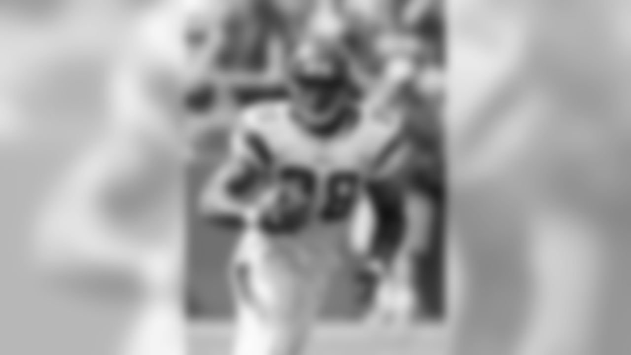 No. 1 Adrian Peterson, 2007
1,341 Yards, Season